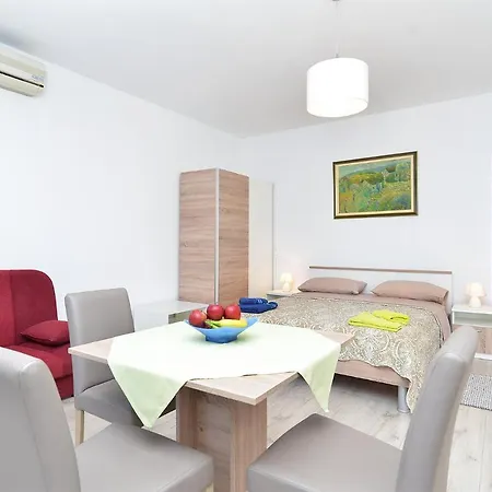 Apartment Branka 2099
