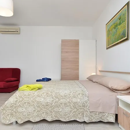 Branka 2099 Apartamento Rovinj