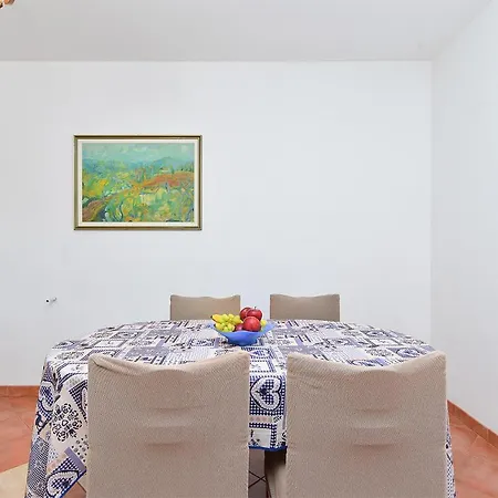 Apartamento Branka 2099