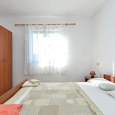 Apartamento Branka 2099 *